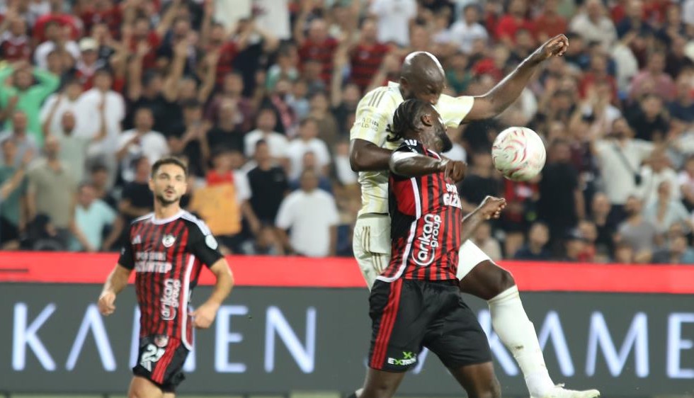 Fenerbahçe, Gaziantep'i geçemedi: 0-0