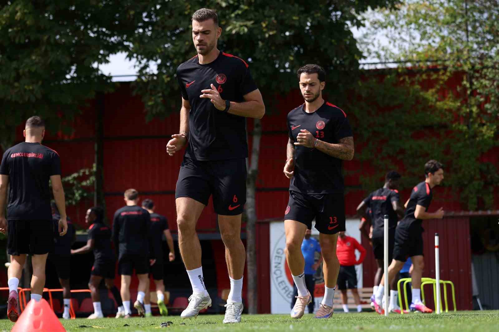 Gençlerbirliği, Başakşehir maçı hazırlıklarına başladı