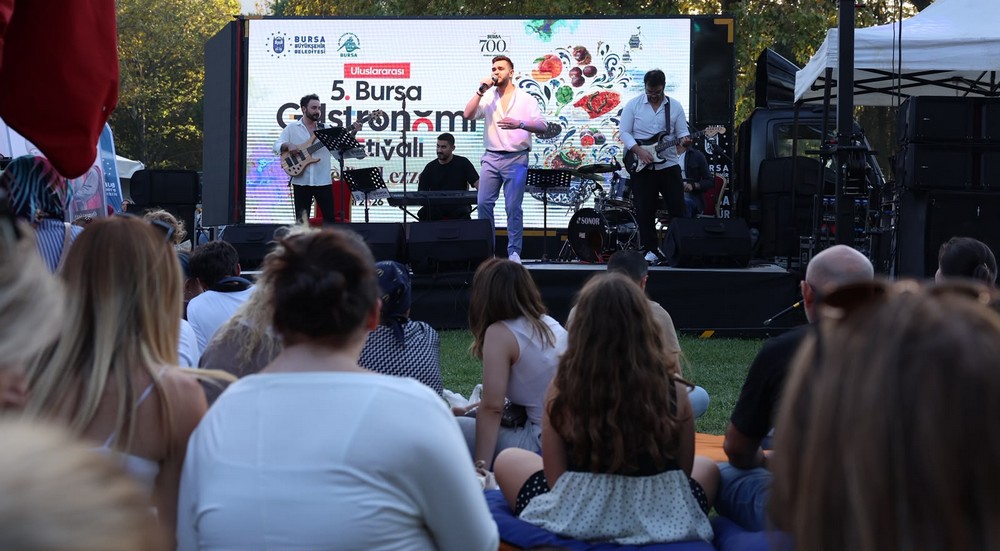 Gastronomi Festivali'nde müzik ziyafeti