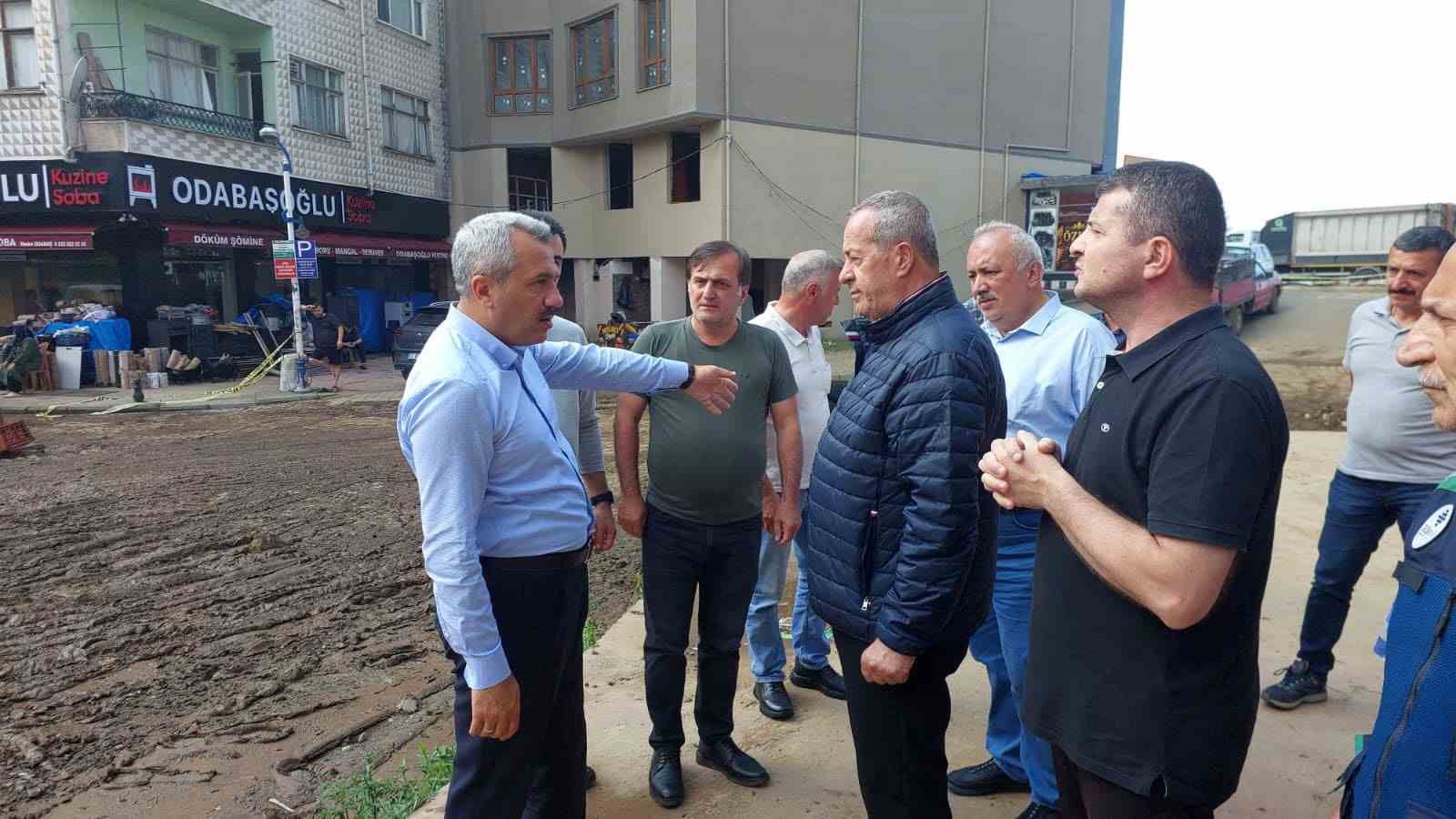 Pazar’da hasar tespit çalışmaları sürüyor