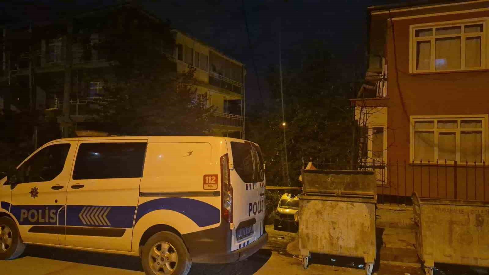 Ankara’da bir dairede 3 kişi ölü olarak bulundu