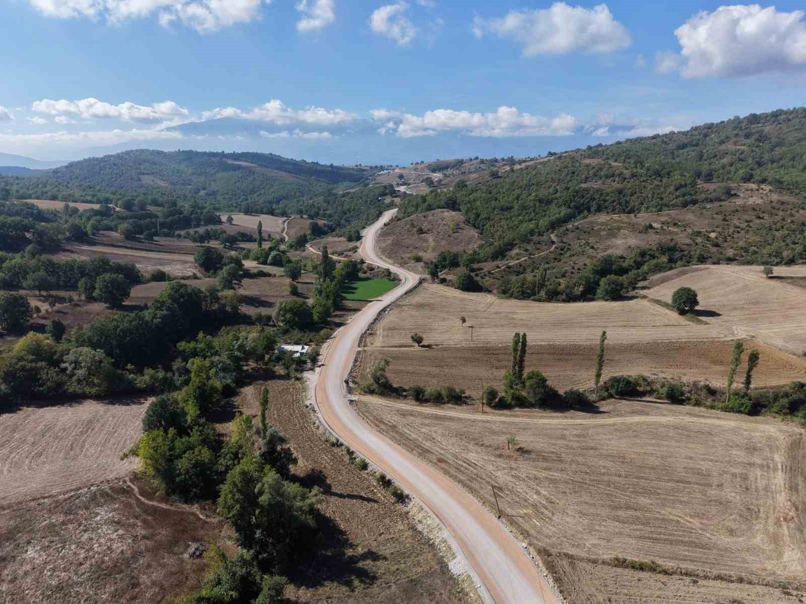 Kestel’de 4 mahallenin yolları yenilendi