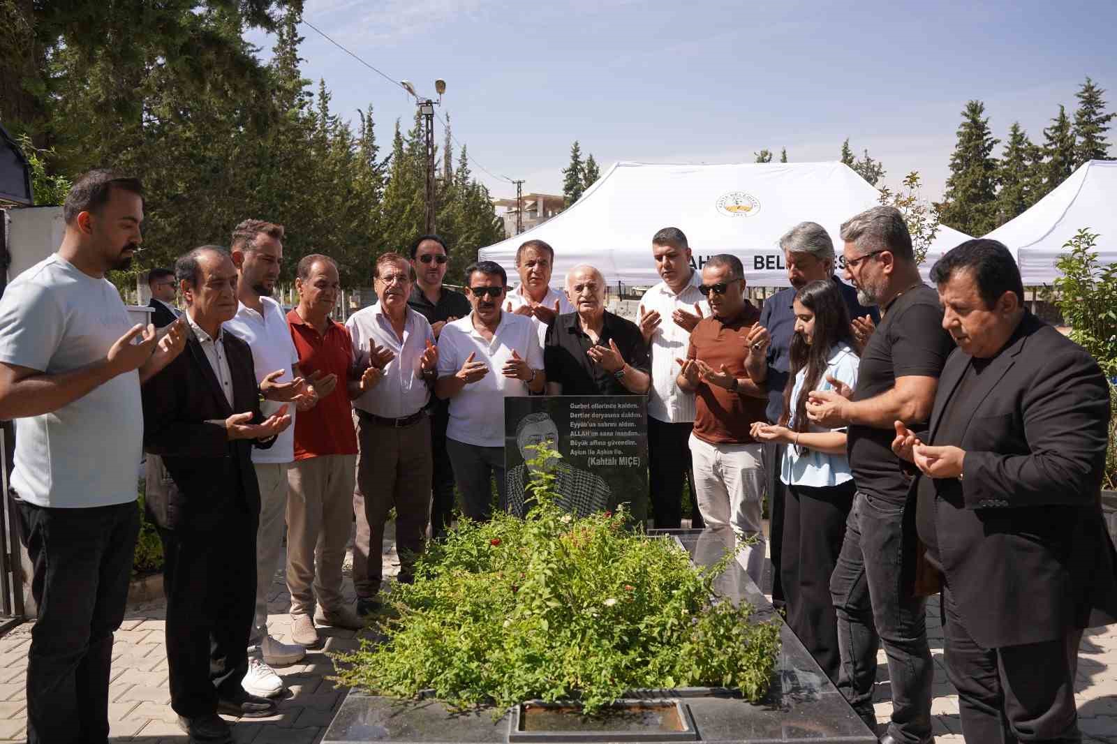 Kahtalı Mıçe, mezarı başında anıldı