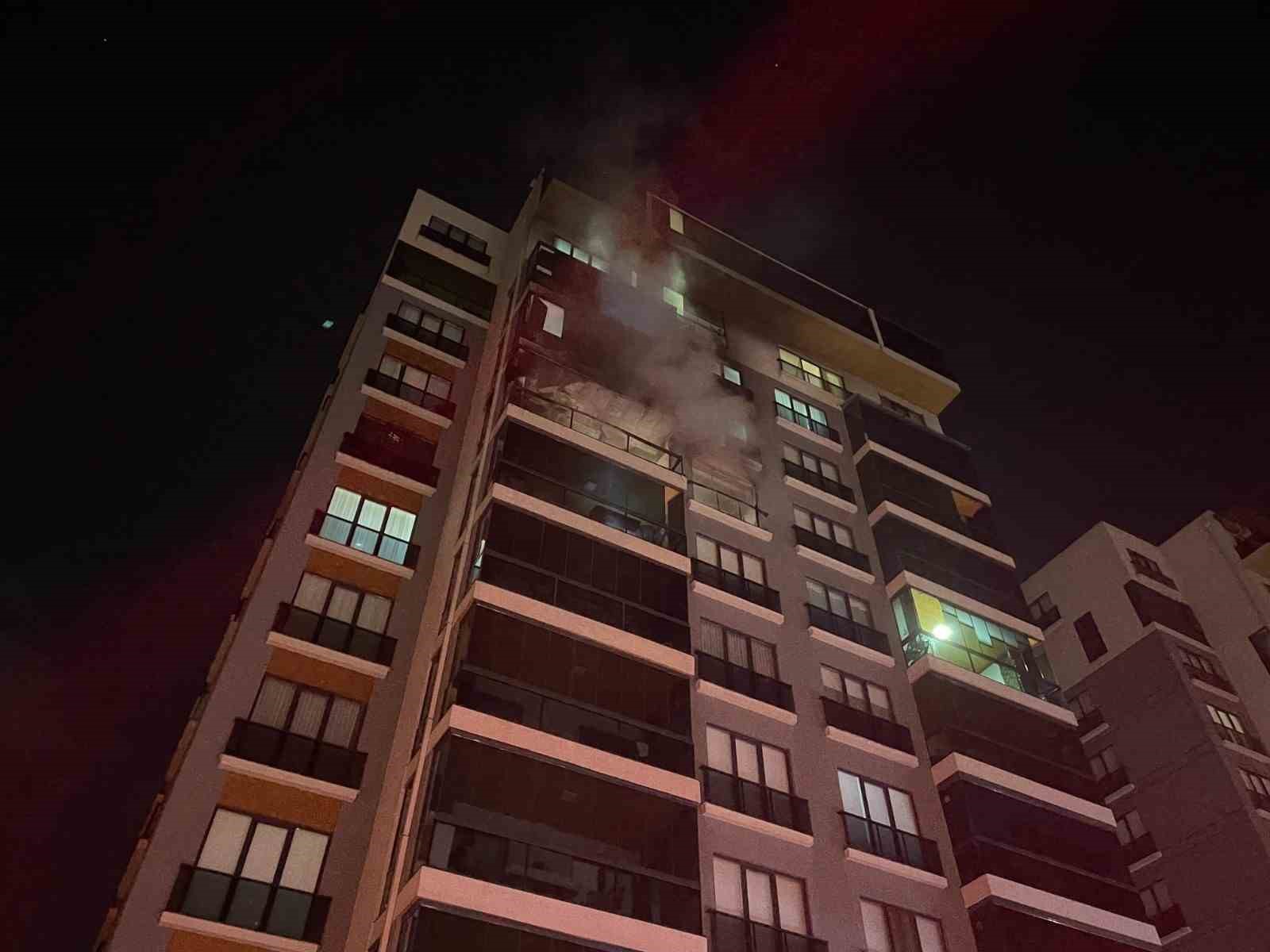 Bursa’da bina yangını: Mahsur kalan 19 kişi kurtarıldı
