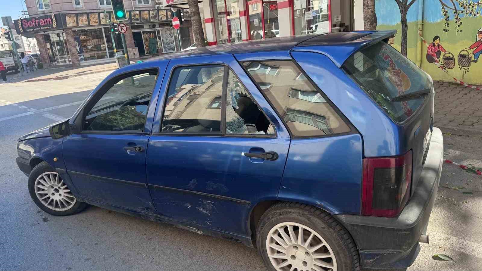 İnegöl’de motosikletin sürücüsü yaralandı