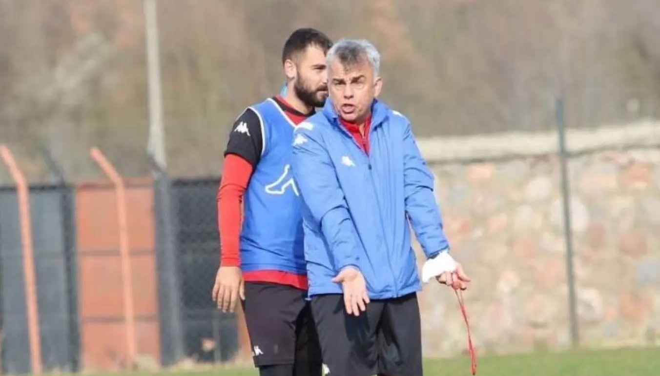 Denizli İdman Yurdu’nda Eser Kardeşler idmanlara başladı