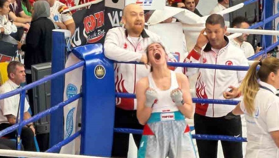 Samsunlu Göknur Gülten, dünya şampiyonu