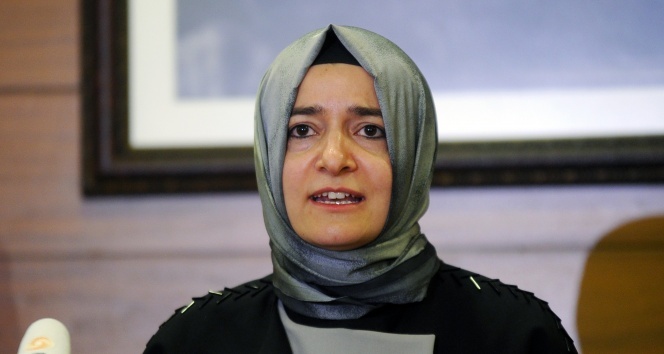 Fatma Betül Sayan Kaya, görevlerinden affını istedi