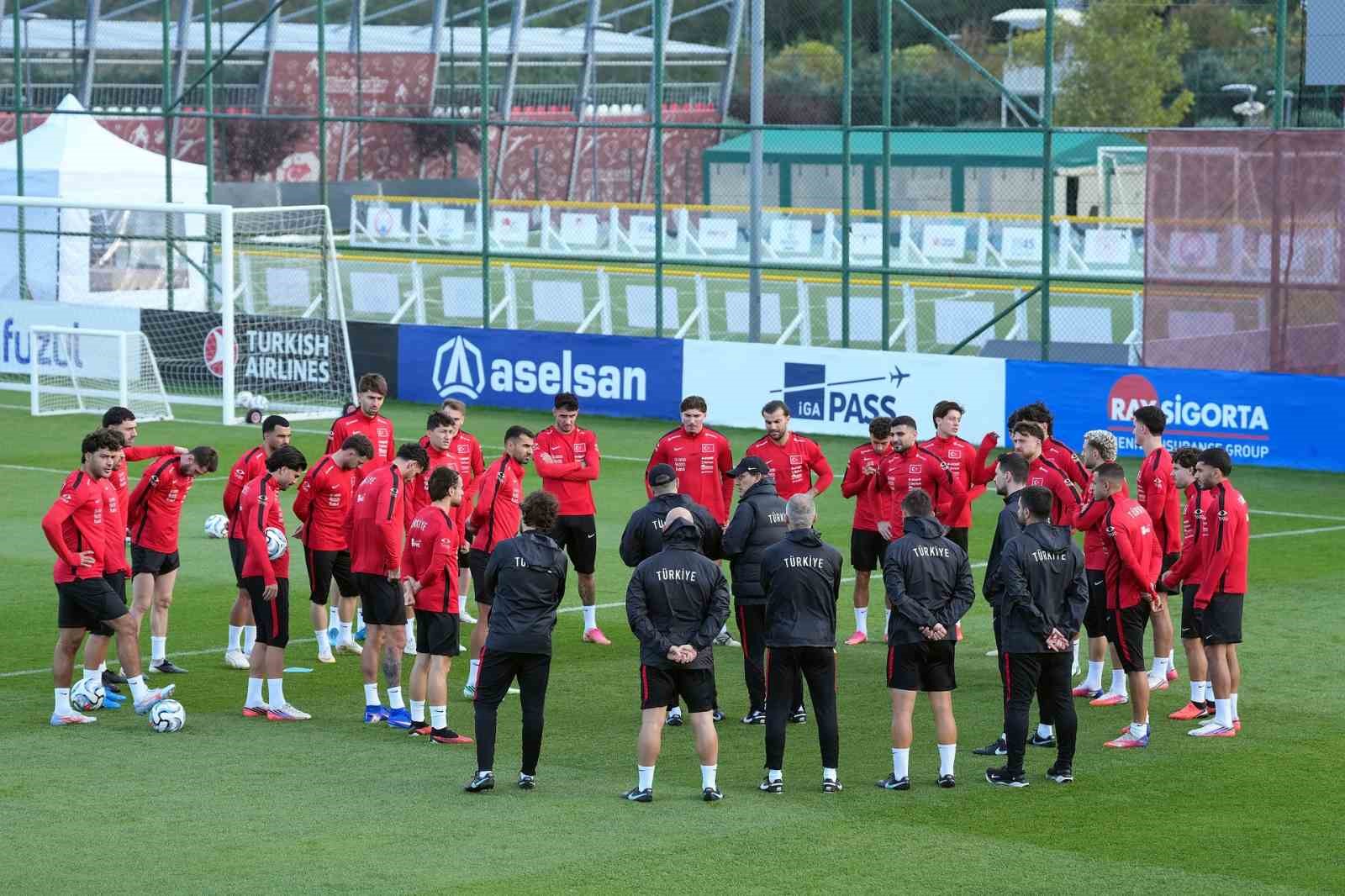 A Milli Futbol Takımı, Belçika maçına hazırlanıyor
