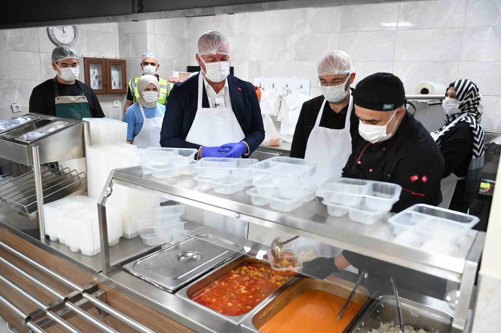 Karacabey'de her kesime dokunan sosyal destekler
