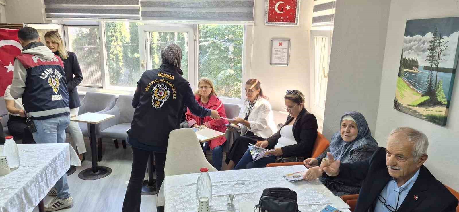 Bursa’da emeklilere siber suçlara karşı farkındalık eğitimi