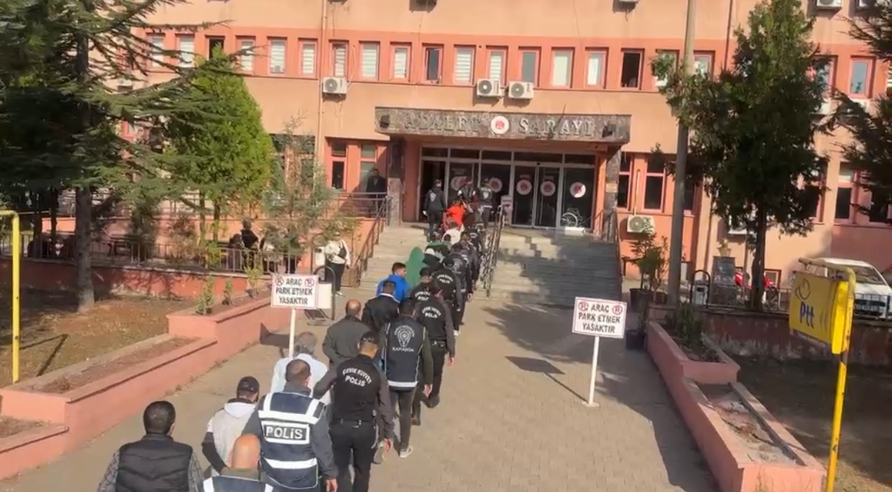 Bursa dahil 15 ilde eş zamanlı operasyon: 26 tutuklama