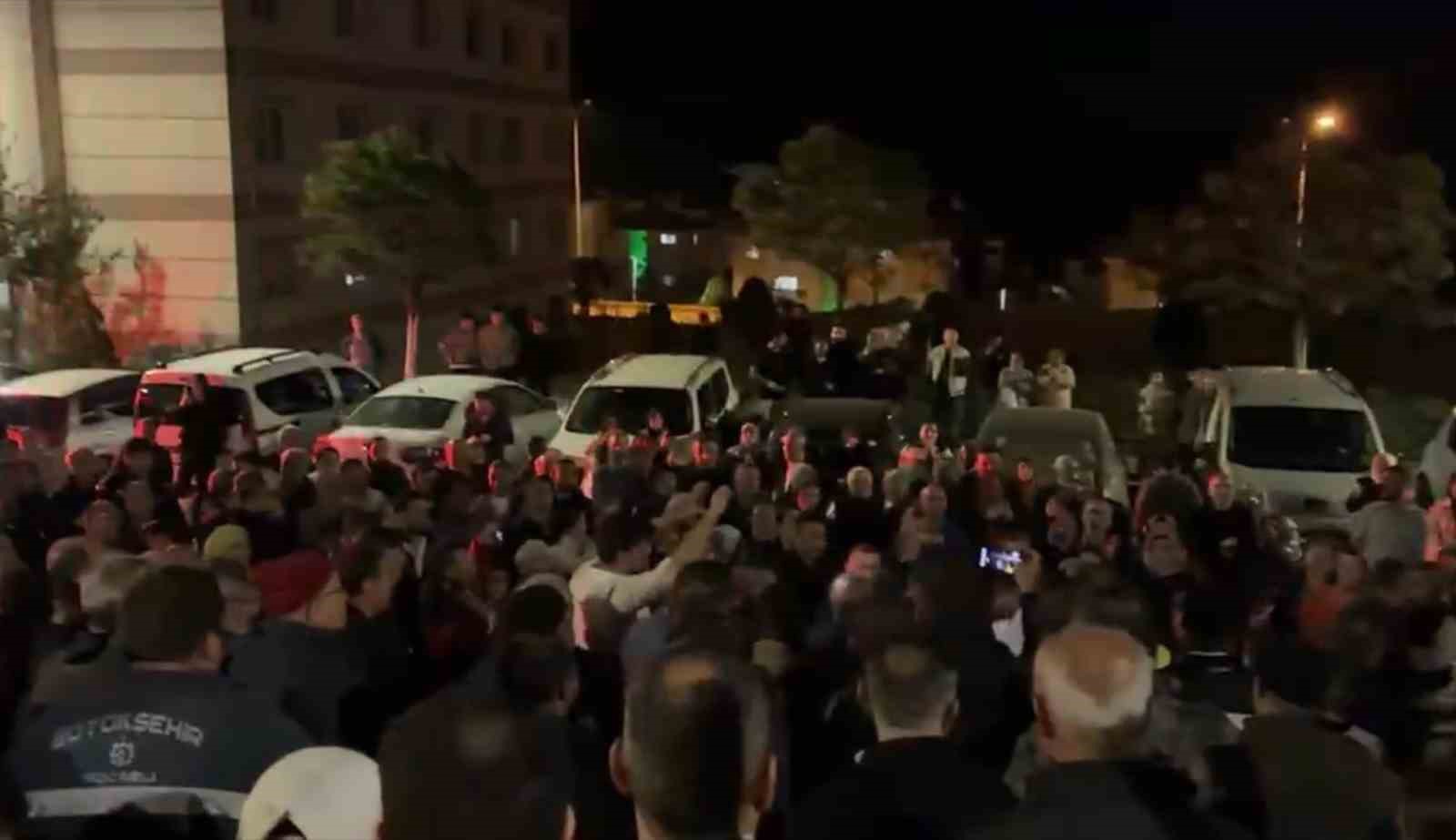 Bursa’da toplu konut sakinlerinden eylem