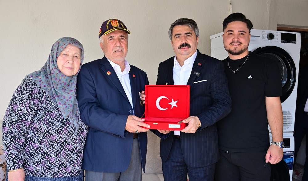 Başkan Yılmaz'dan Kıbrıs Gazisine vefa ziyareti