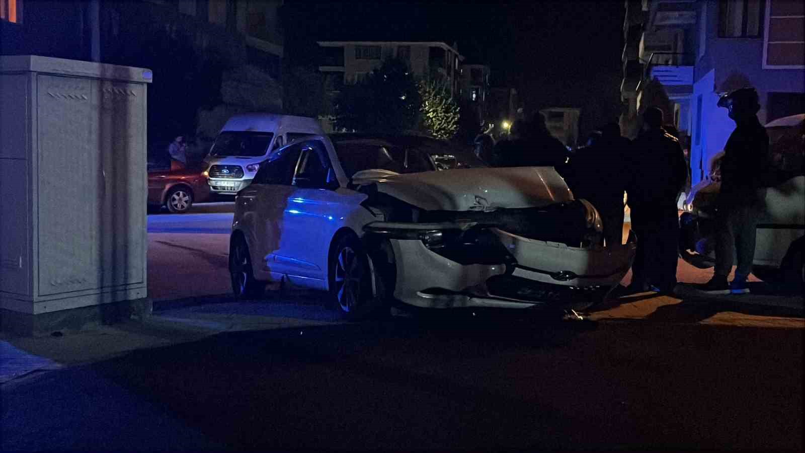 Çorum’da iki otomobil çarpıştı: 4 yaralı