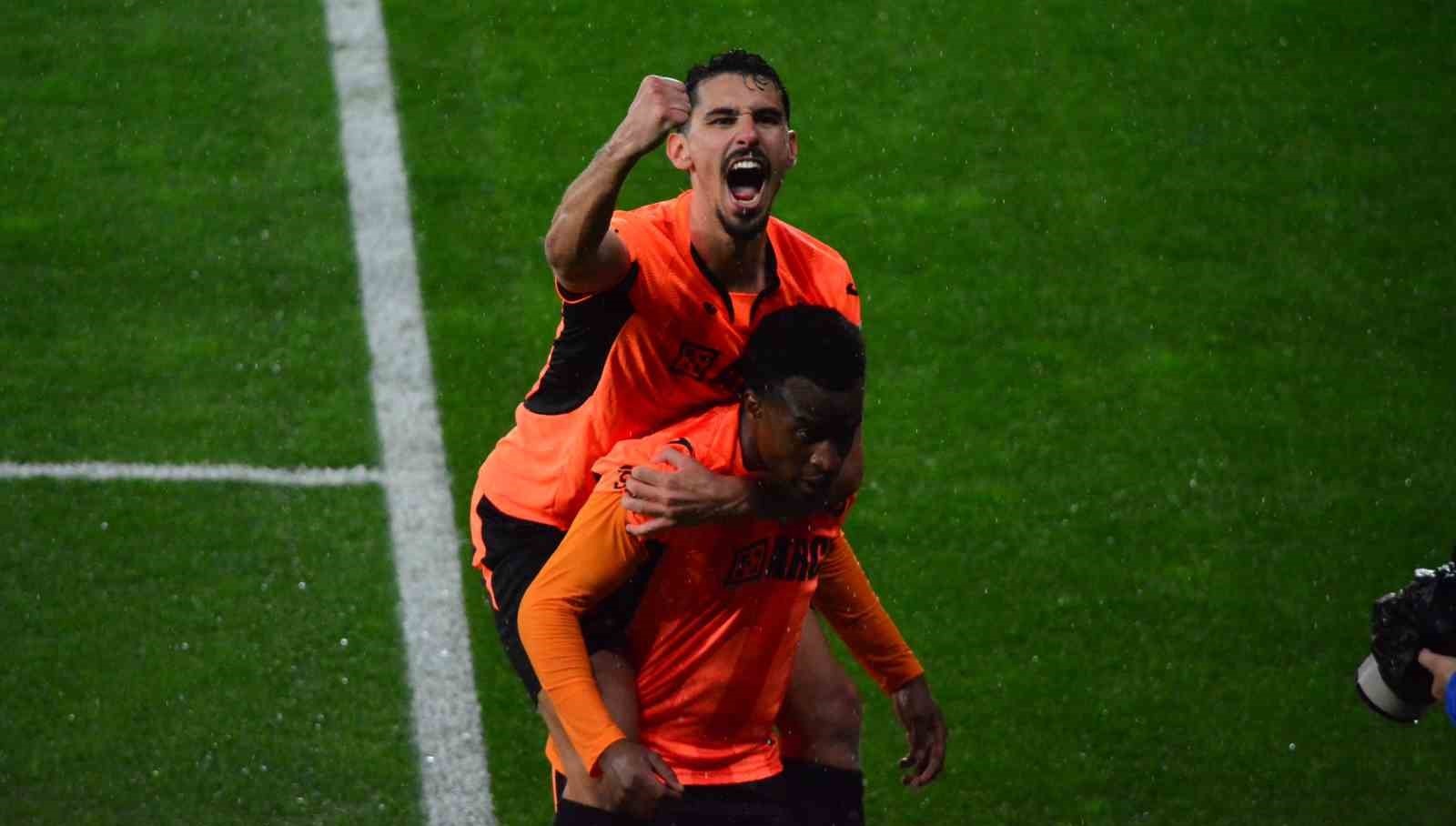 Çorum, Cengiz Ünder ile Moukoko'nun golleriyle kazandı: 2-1