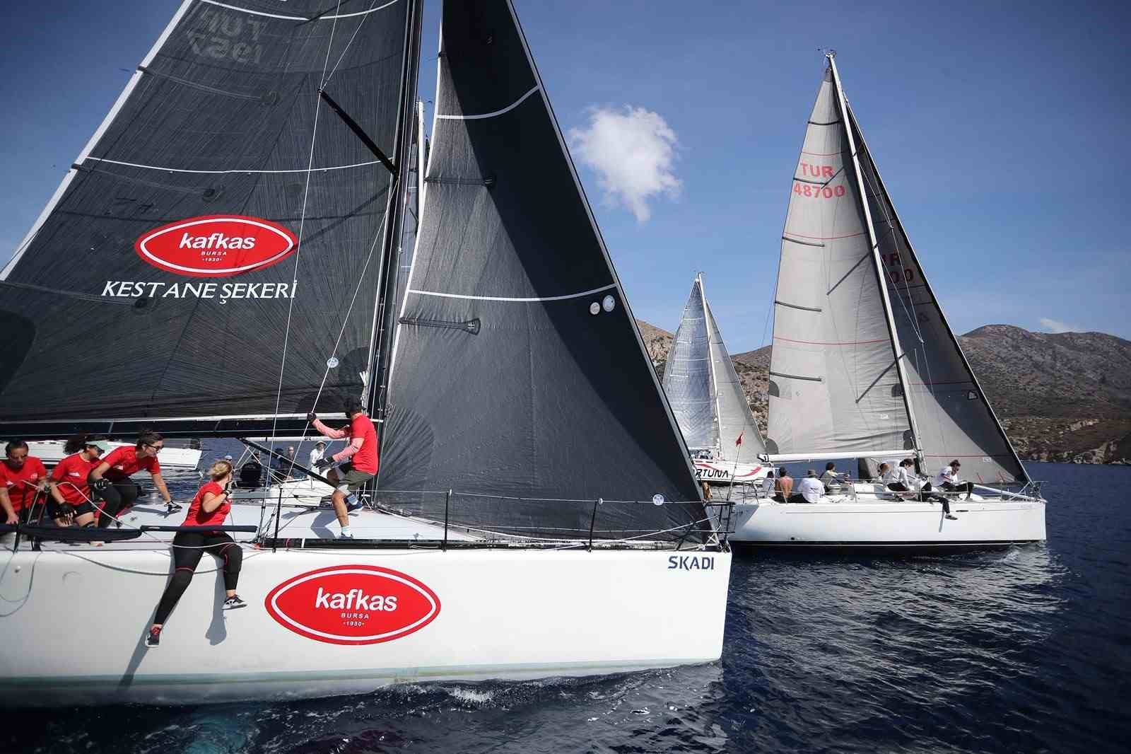 Bursalı yelkenciler Knidos Cup’ta kürsüye çıktı