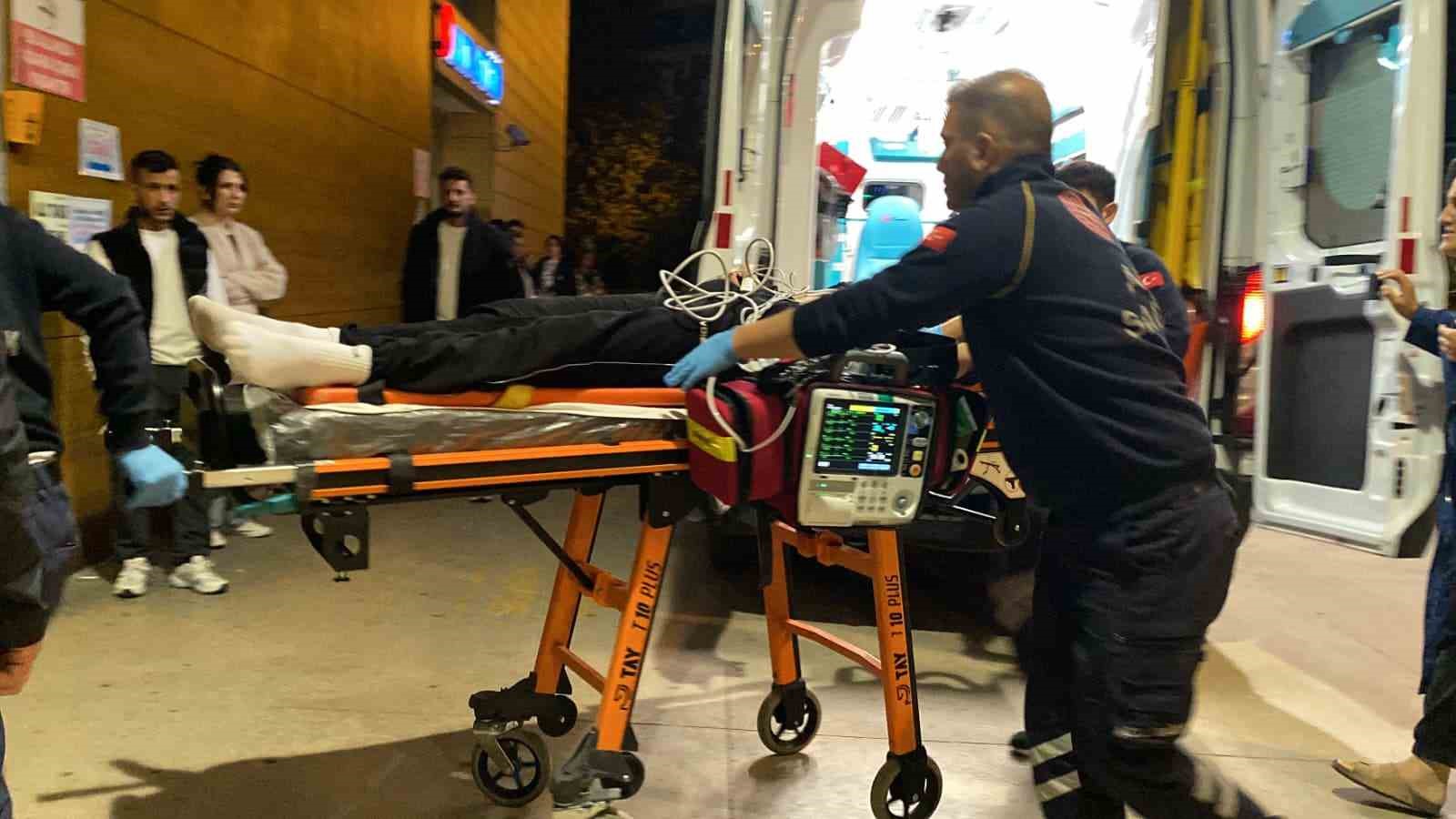 İnegöl'de balkondan düşen çocuk ağır yaralandı