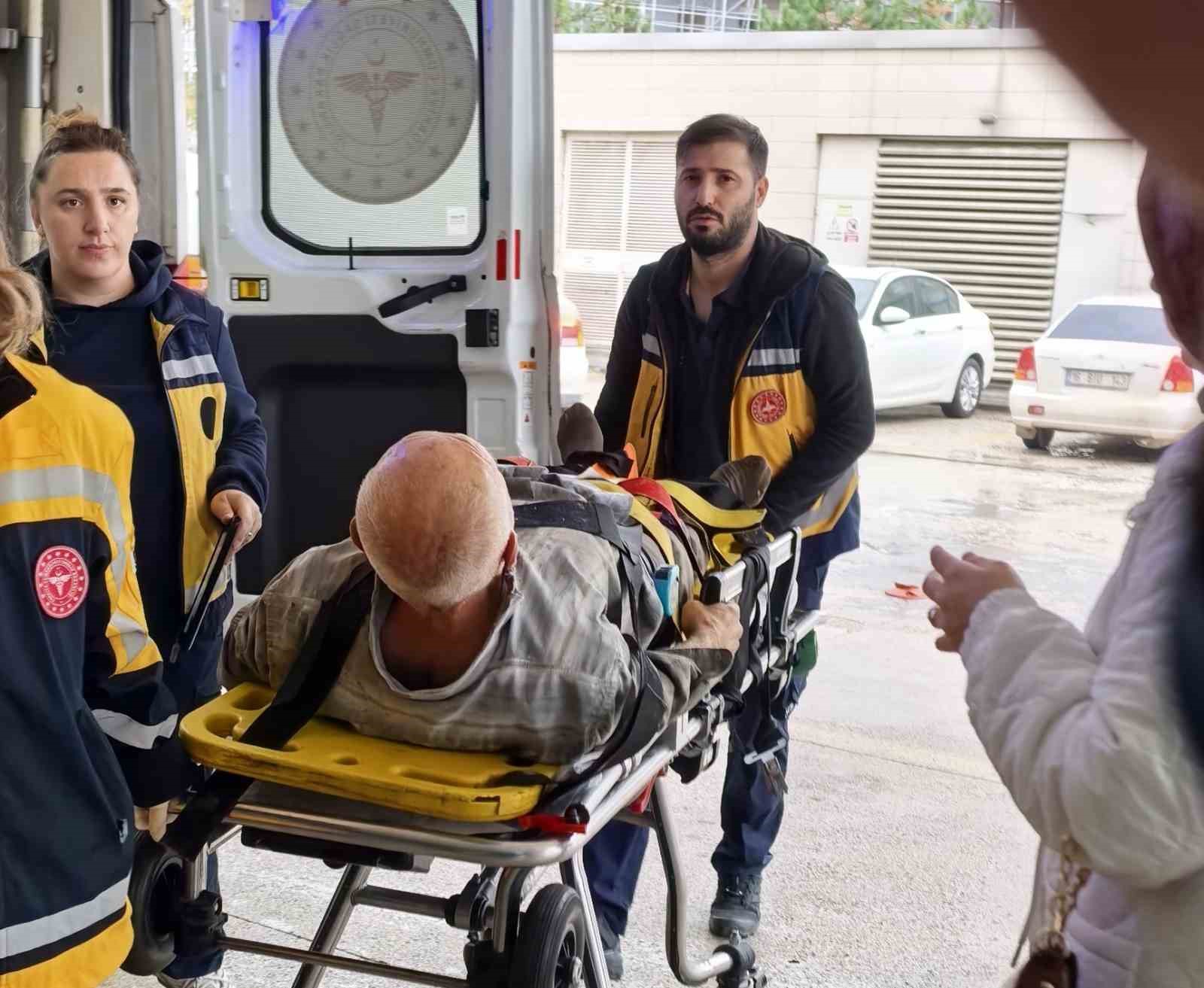 İnegöl'de yük asansörü düştü: 1 yaralı