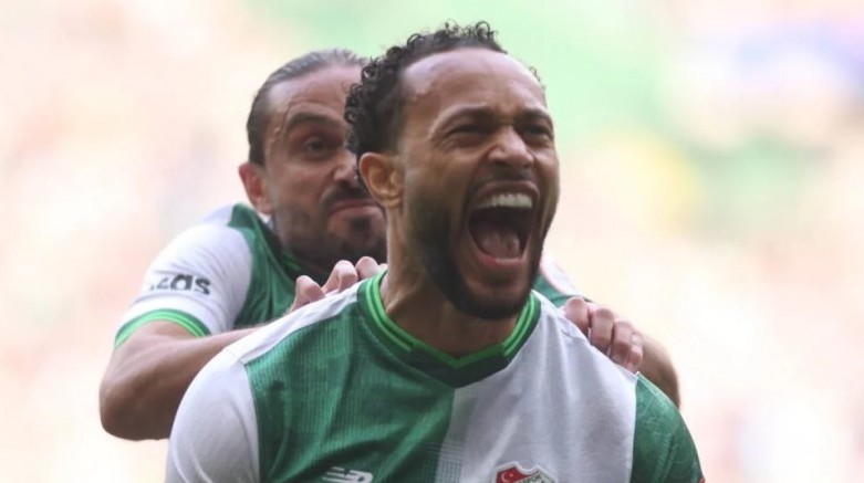 Süper Lig yolunda Bursaspor tam gaz: 3 - 0