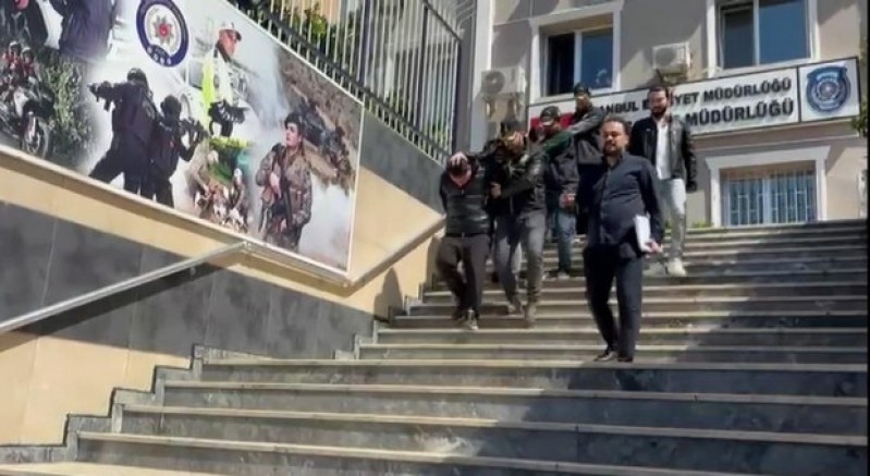 3 silahlı saldırgan tutuklandı