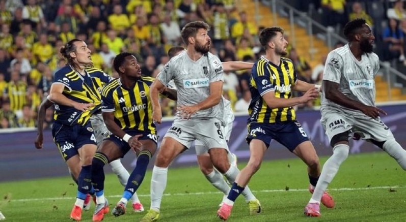 4 oyuncu sınırda, bir oyuncu cezalı