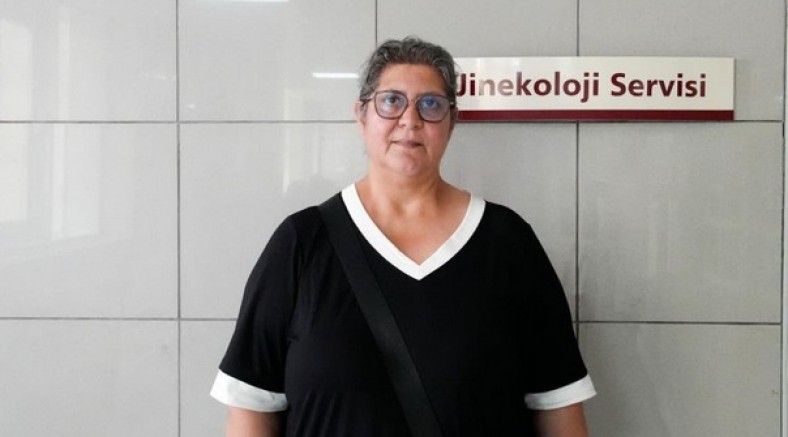 48 yaşındaki hasta "vNOTES" tekniğiyle sağlığına kavuşturuldu