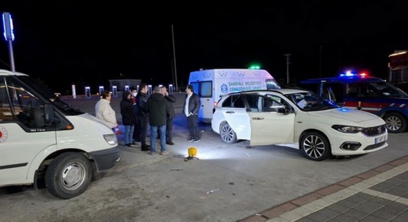 5 gündür park halinde olan otomobilden ceset çıktı