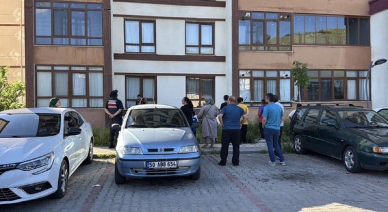 5. kattan düşen 2 yaşındaki çocuk hayatını kaybetti