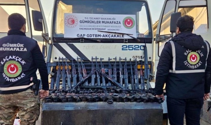 52 adet uzun namlulu silah Türkiye'ye sokulacaktı