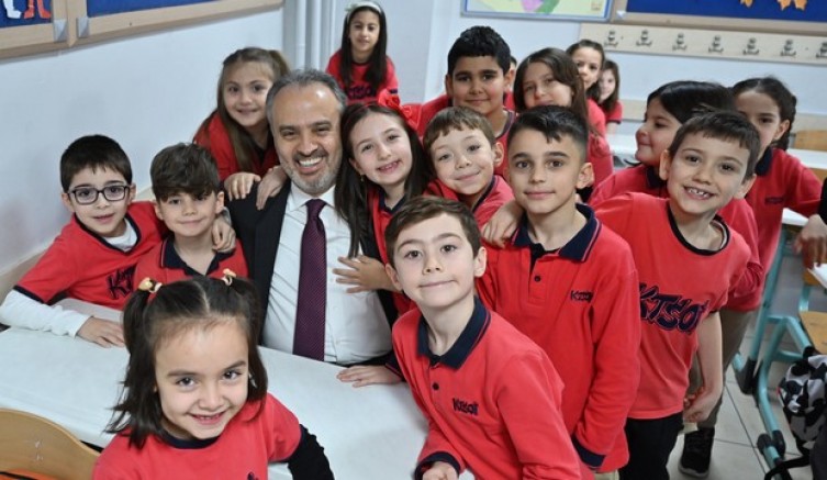 795 bin öğrencinin karne sevinci
