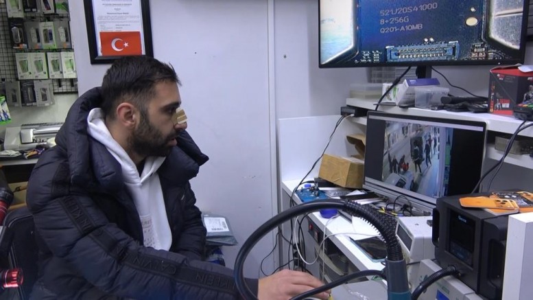 9 kişilik grup esnafa saldırdı