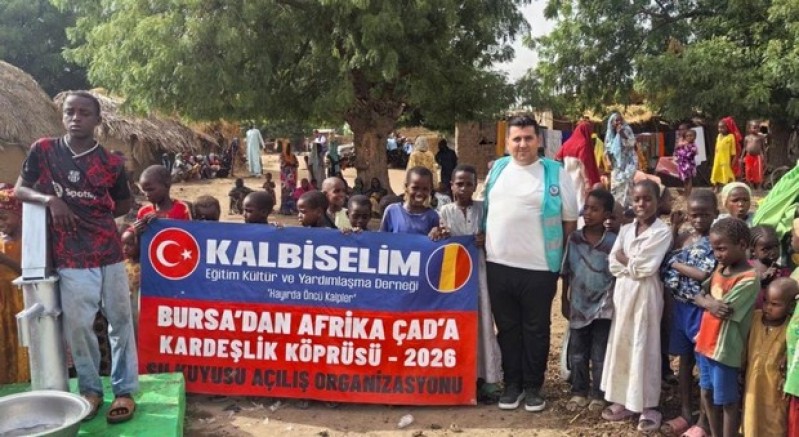 Afrikalı yetimlerin yüzü Kalbi Selim’le güldü