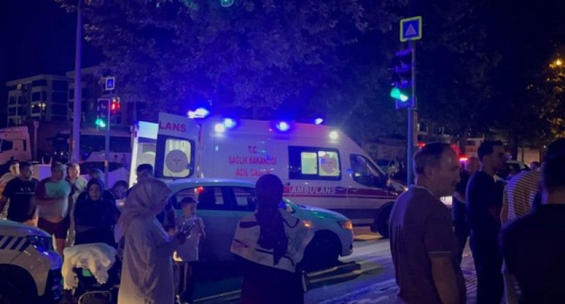 Aileler arasında çıkan kavgada kan aktı: 3 yaralı