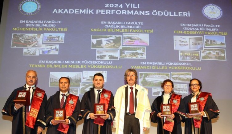 Akademik Performans Ödülleri sahiplerini buldu