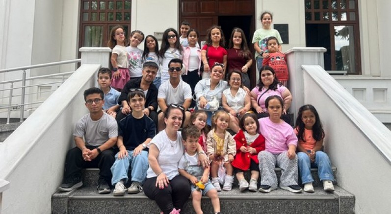 Akondroplazi bireyler Bursa'yı gezdi