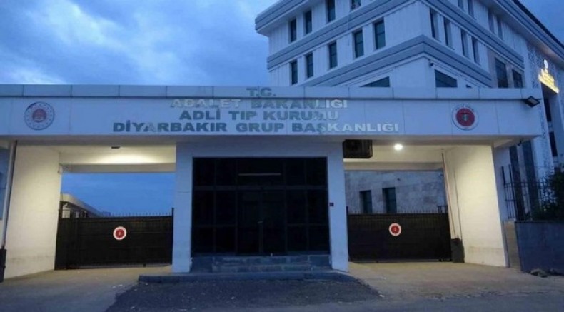 Akraba aileler arasında kavga: 1 ölü, 3 yaralı