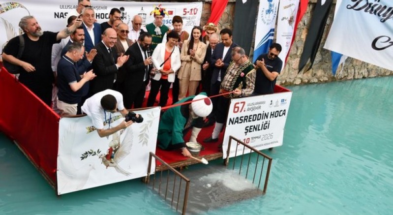 Akşehir Nasreddin Hoca Şenliği'nde ‘kayyum'lu başlangıç