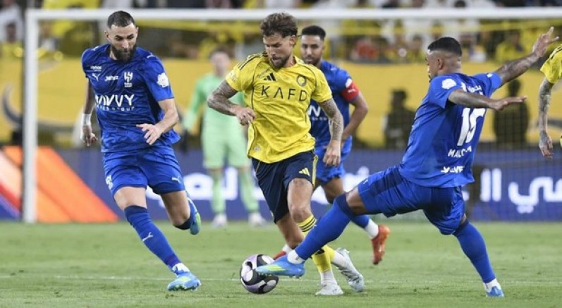 Al Nassr'ın şampiyonluğu 90+8'de yenilen golle ertelendi