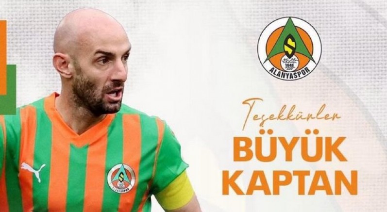 Alanyaspor, Efecan Karaca ile yollarını ayırdı