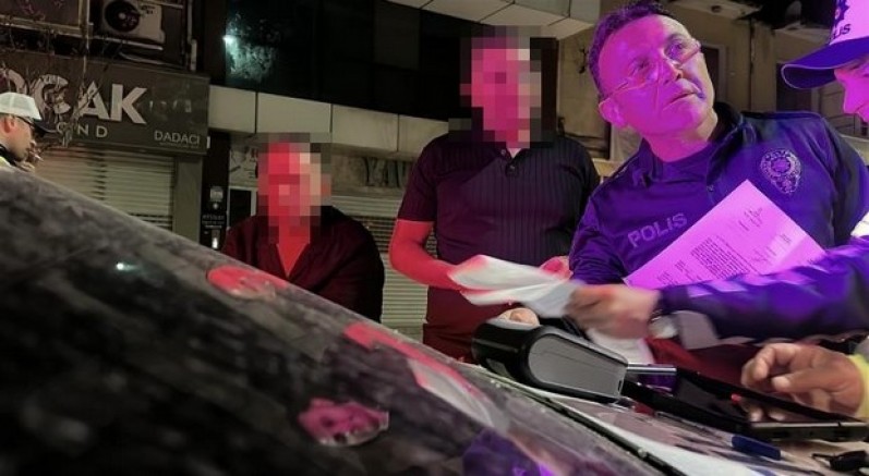 Alkol alıp şampiyonluk kutlamasına çıktı