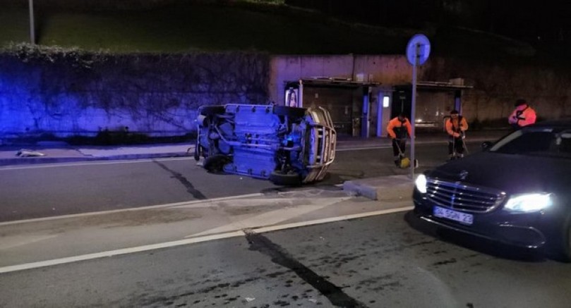 Alkollü sürücü viyadükte kazaya neden oldu