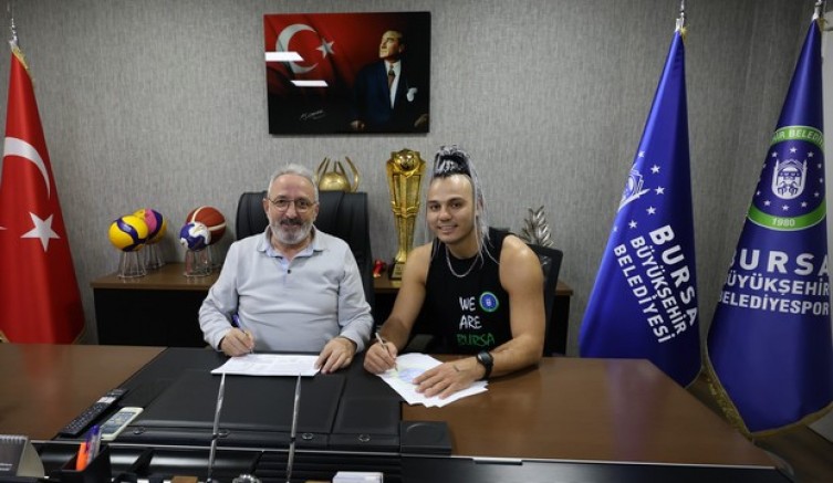 Alperay Demirciler Bursa Büyükşehir Belediyespor’da