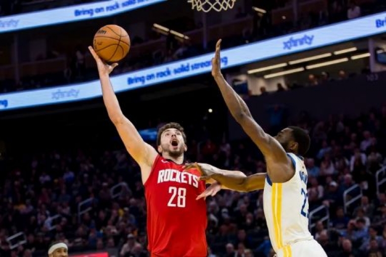 Alperen'den mükemmel oyun: Houston Rockets finalde!