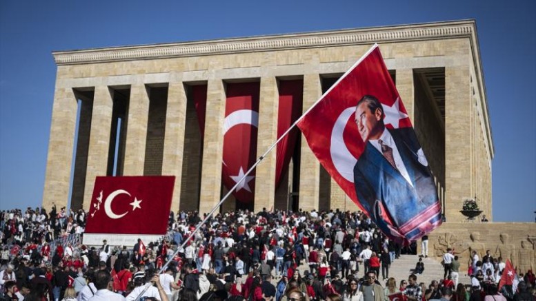 Anıtkabir, 2024'te 6 milyon 550 bin 480 ziyaretçiyi ağırladı