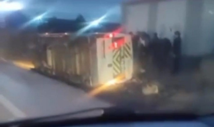 Ankara'da servis aracı yan yattı: 7 yaralı