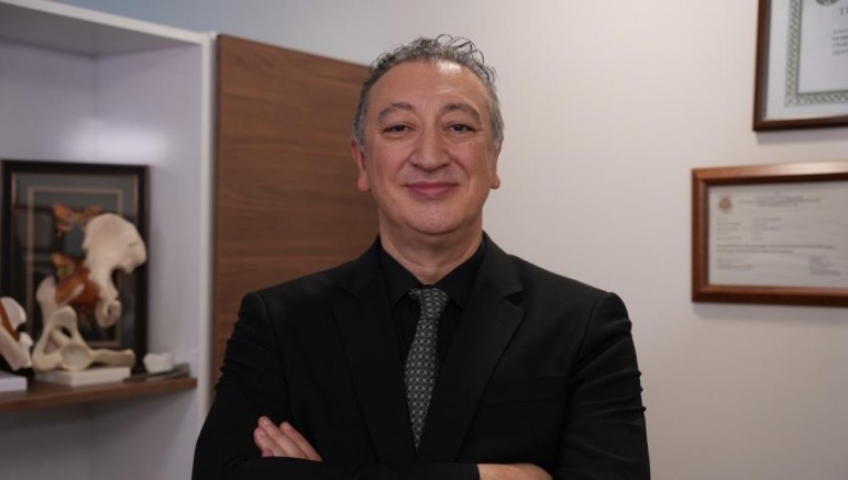 Artroskopik cerrahi ile omuz ağrılarına son