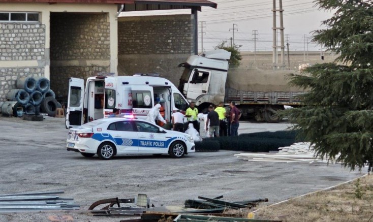 Asitten zehirlenen 2 kişi öldü