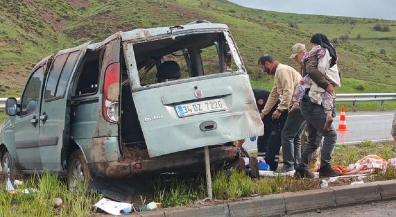Aşkale'de trafik kazası: 7 yaralı