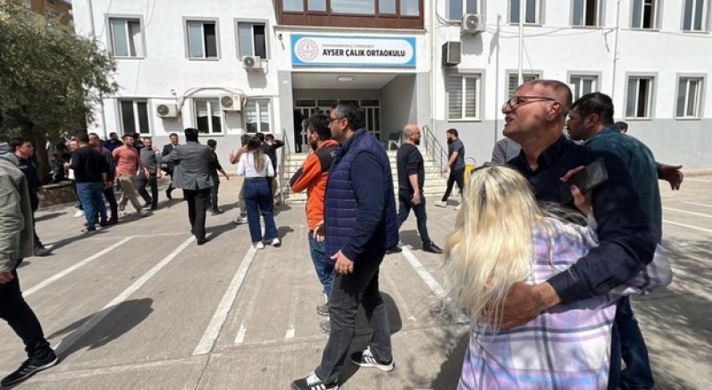 Ayser Çalık Ortaokulu kapatılıyor